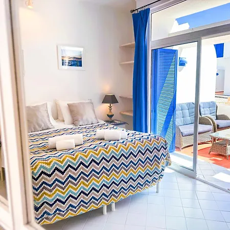 Ocean Breeze Windmill By Becherish Appartement