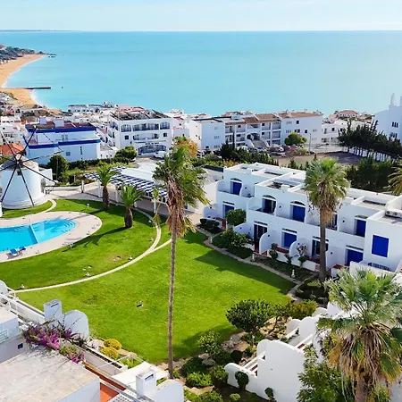 Ocean Breeze Windmill By Becherish Appartement