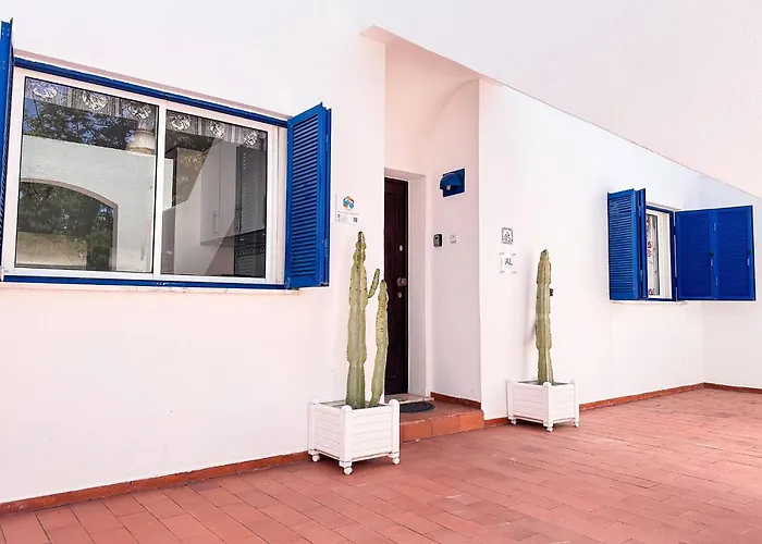 Ocean Breeze Windmill By Becherish Apartman