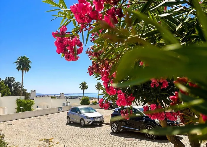 Ocean Breeze Windmill By Becherish Apartman *