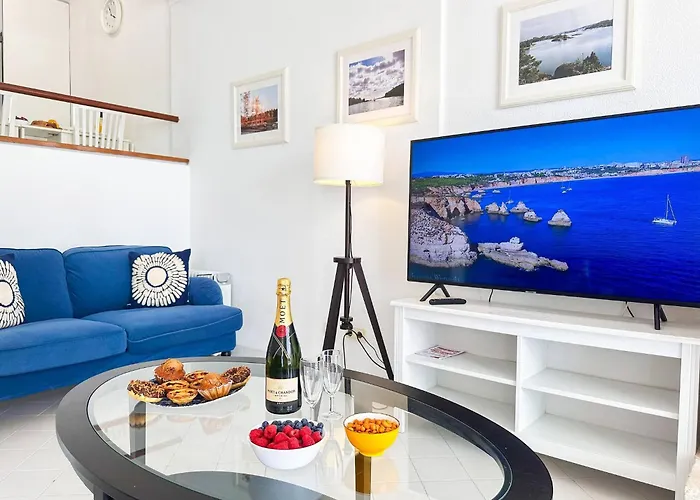 Ocean Breeze Windmill By Becherish Apartman